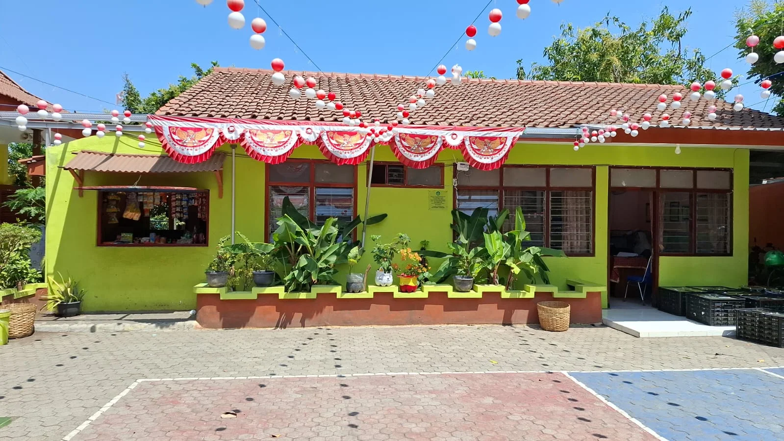 KANTIN SEKOLAH