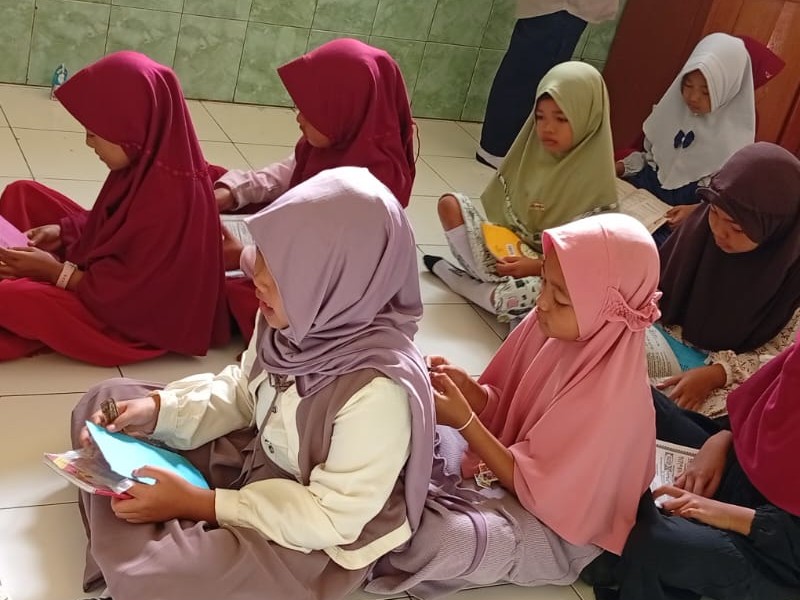 Kegiatan Ekstrakurikuler Tahfidz dan Tahsin SD Negeri 1 Alasmalang